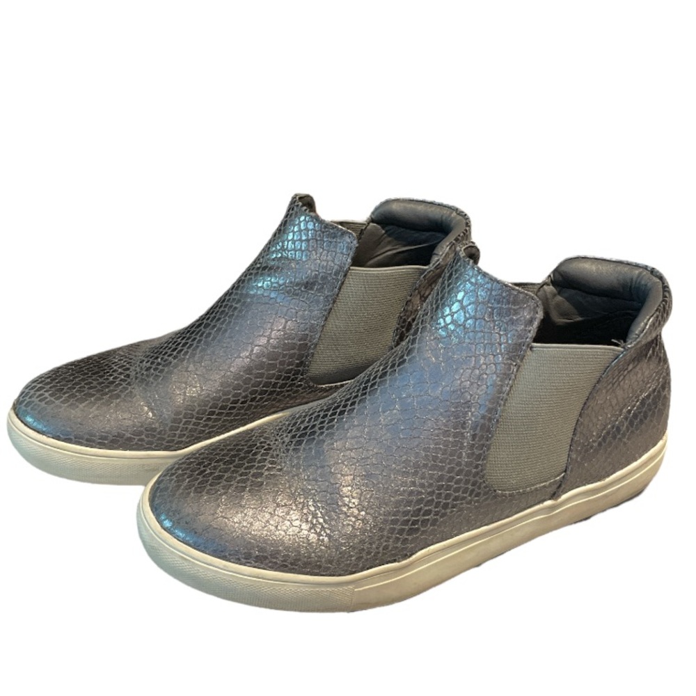 Coconuts slip on shoes snakeprint